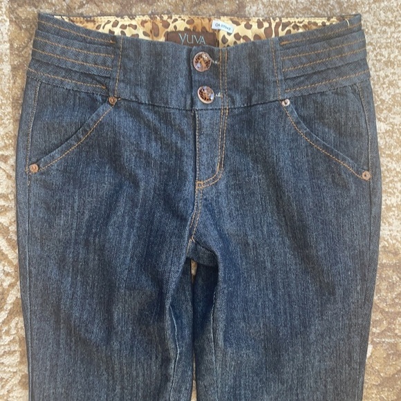 Yuva Flared Jeans - Picture 3 of 8